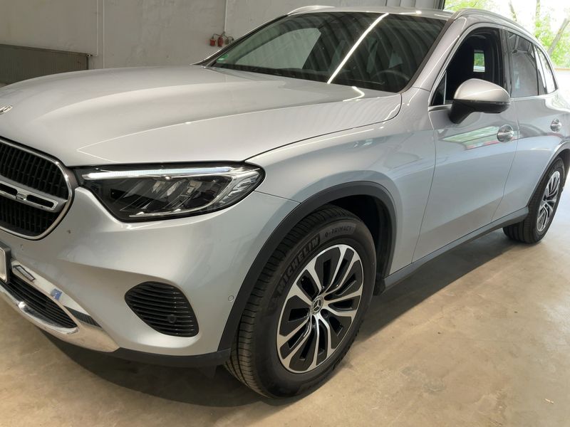 Mercedes-Benz GLC-Klasse GLC 220 d Mild-Hybrid 4Matic Avantgarde 2023 – снимка 2