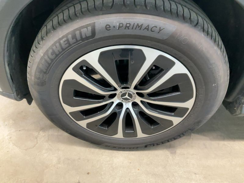 Mercedes-Benz GLC-Klasse GLC 220 d Mild-Hybrid 4Matic Avantgarde 2023 – снимка 3