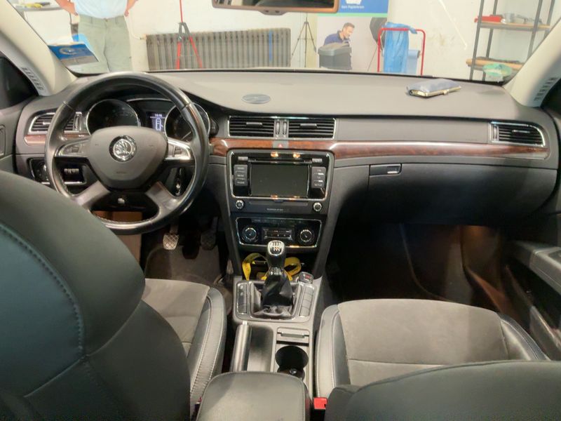 Skoda Superb 1.8 TSI Elegance 2014 – снимка 17