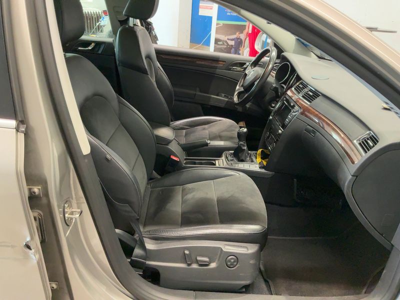 Skoda Superb 1.8 TSI Elegance 2014 – снимка 16