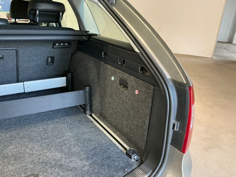 Skoda Superb 1.8 TSI Elegance 2014 – снимка 32