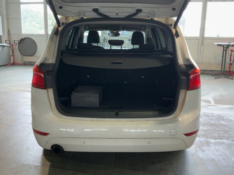 BMW 2er 216d Gran Tourer Advantage 2017 – снимка 15