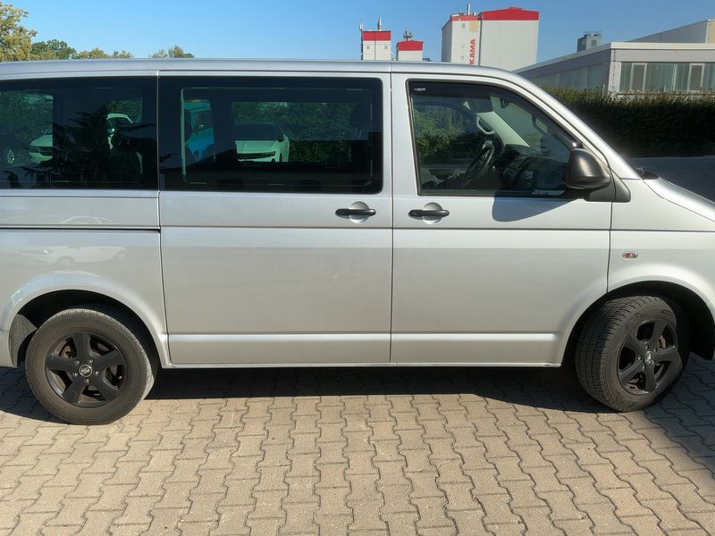 Volkswagen T5 Multivan 2.0 TDI Startline 2012 – снимка 10