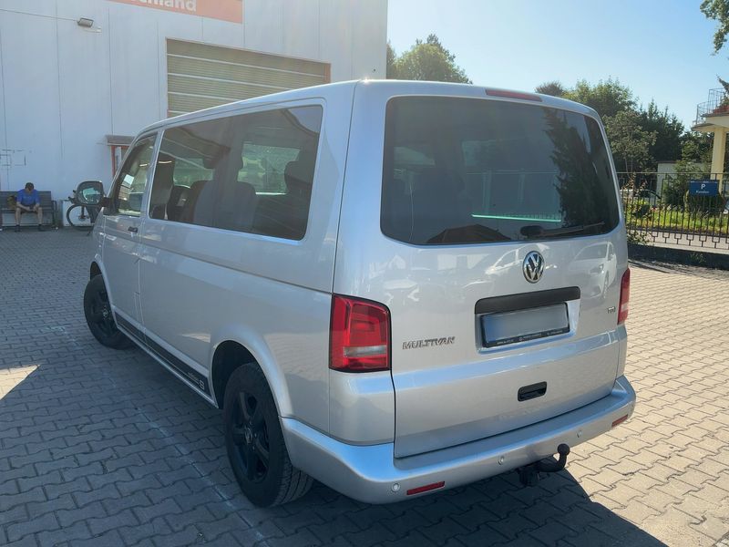 Volkswagen T5 Multivan 2.0 TDI Startline 2012 – снимка 6