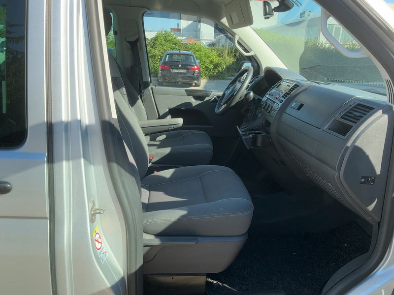 Volkswagen T5 Multivan 2.0 TDI Startline 2012 – снимка 16