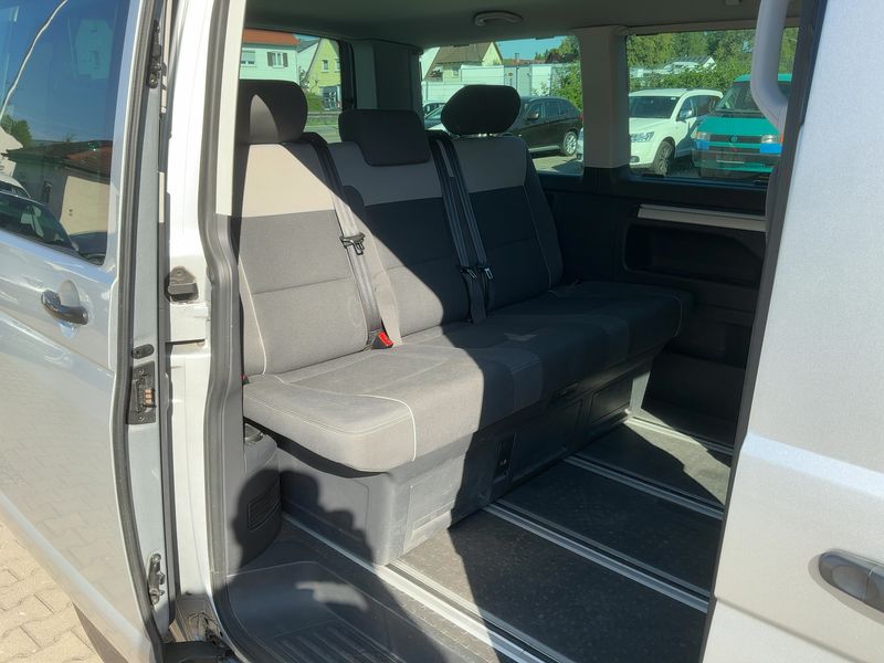 Volkswagen T5 Multivan 2.0 TDI Startline 2012 – снимка 19