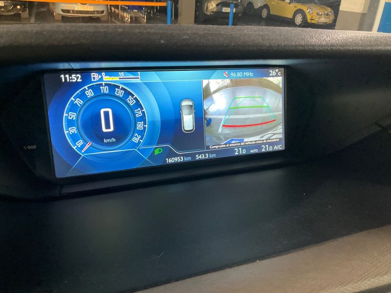 Citroen C4 Picasso 1.6 e-HDi Intensive 2015 – снимка 45