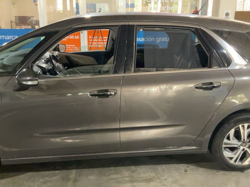 Citroen C4 Picasso 1.6 e-HDi Intensive 2015 – снимка на щета 4