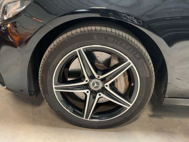 Mercedes-Benz E-Klasse E 300e AMG Line 2020 – снимка 3