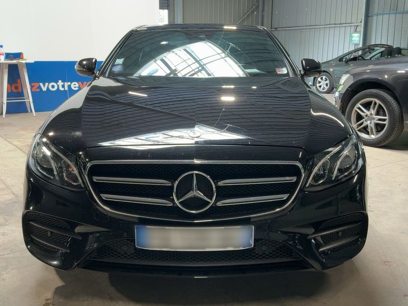 Mercedes-Benz E-Klasse E 300e AMG Line 2020 – снимка 14