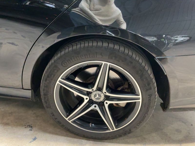 Mercedes-Benz E-Klasse E 300e AMG Line 2020 – снимка 5