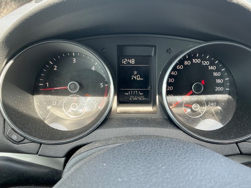 Volkswagen Golf VI 2.0 TDI Trendline 2009 – снимка 4