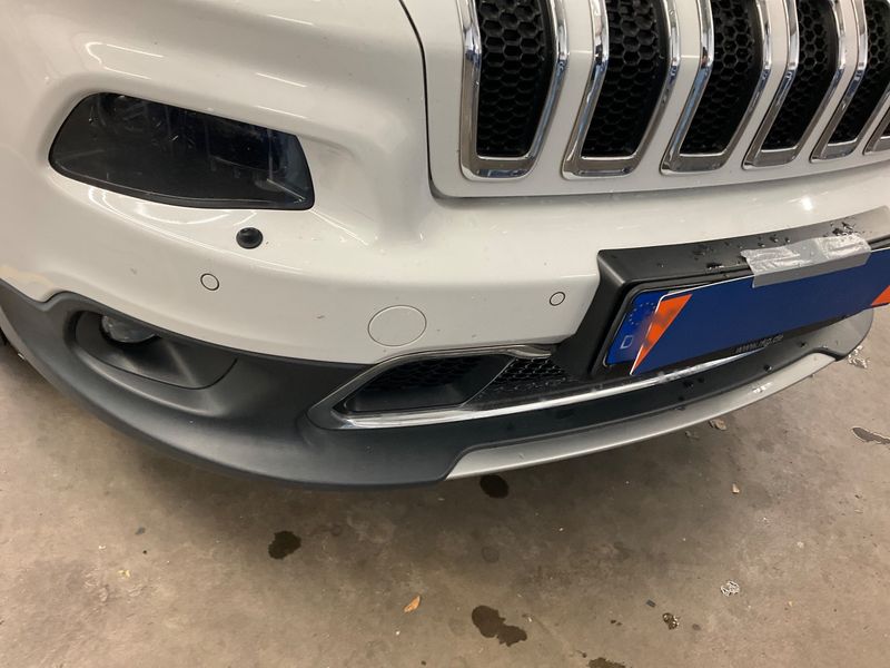 Jeep Cherokee 2.2 M-Jet Limited 4WD 2015 – снимка 35