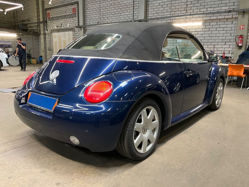 Volkswagen New Beetle 2.0 Highline 2004 – снимка 2