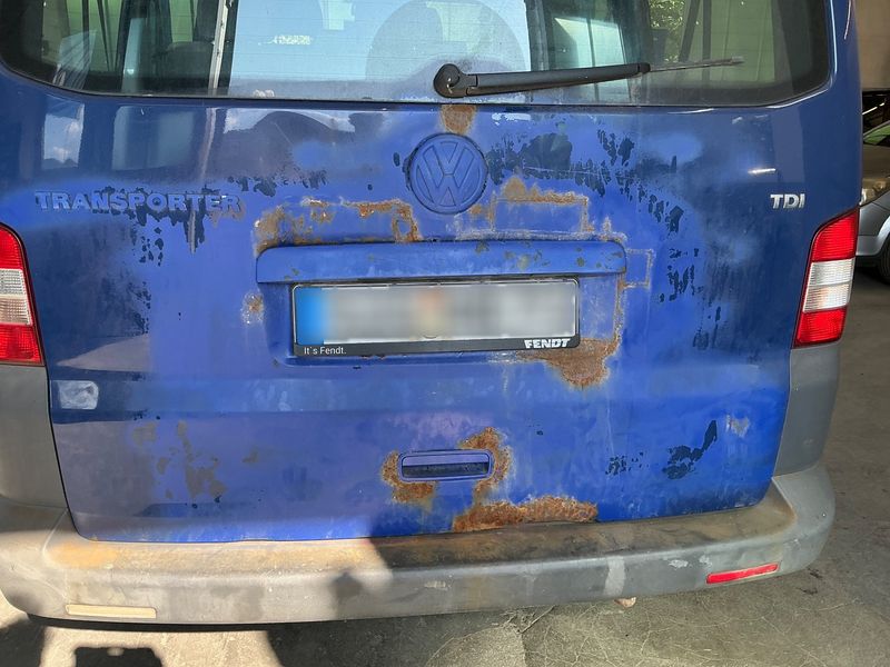Volkswagen T5 Kombi 2.0 TDI 2010 – снимка 40
