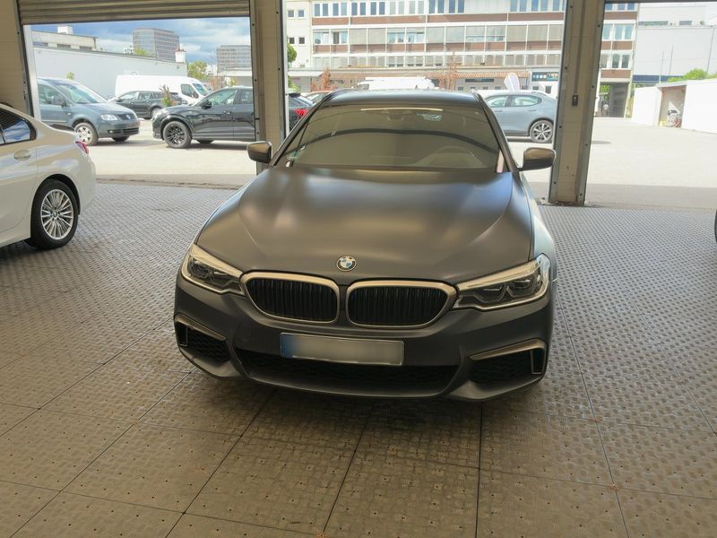 BMW 5er M550d xDrive 2019 – снимка 14