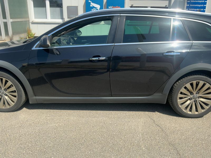Opel Insignia Country Tourer 2.0 CDTI Biturbo Basis 4x4 2020 – снимка 4