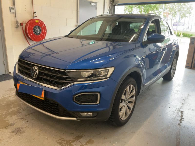 Volkswagen T-Roc 1.5 TSI ACT Sport 2021 – снимка 1