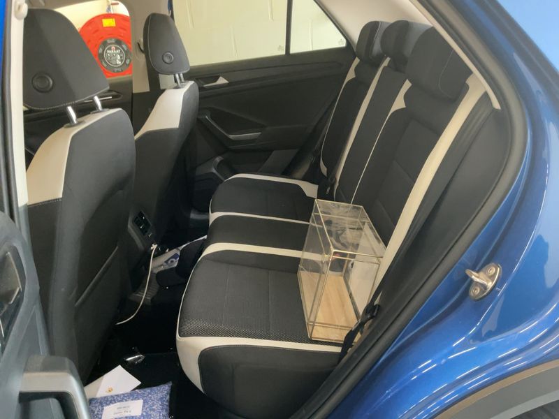 Volkswagen T-Roc 1.5 TSI ACT Sport 2021 – снимка 19