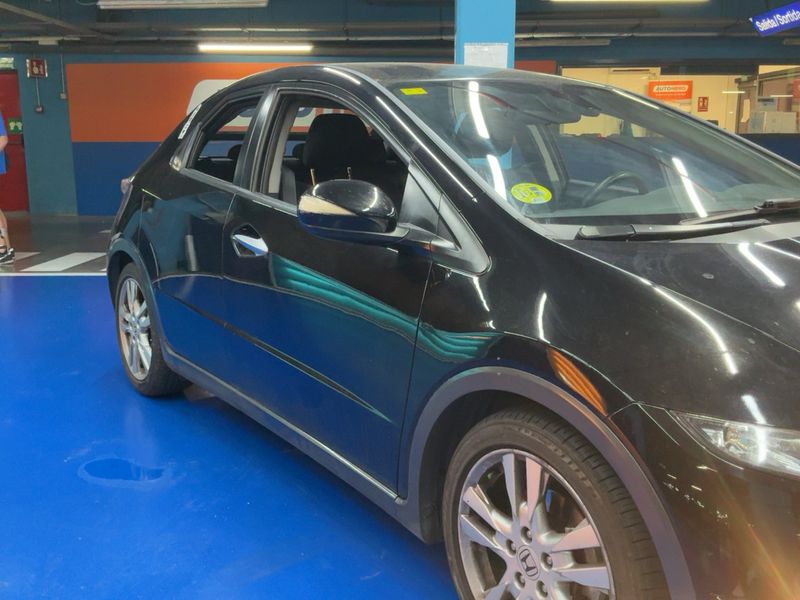 Honda Civic 2.2 CTDI Sport 2009 – снимка 12