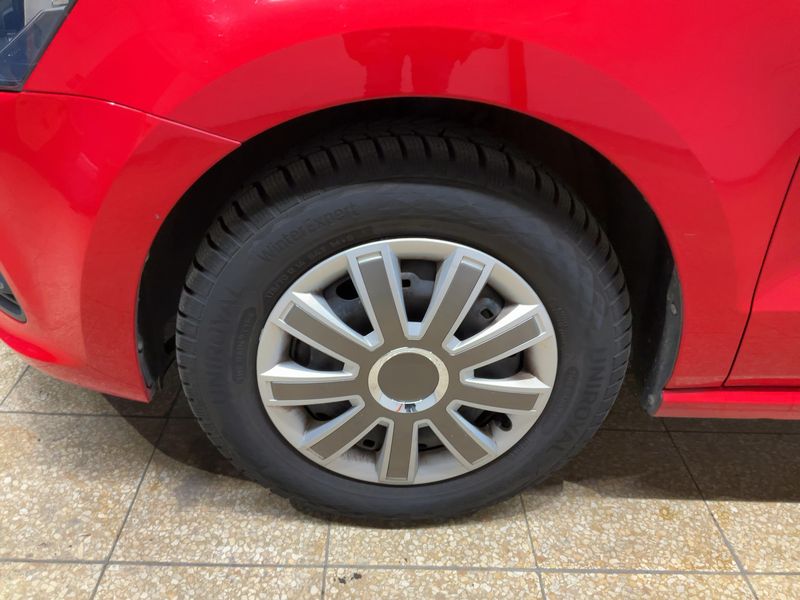 Volkswagen Polo 1.2 TSI Advance BlueMotion Tech 2015 – снимка 3