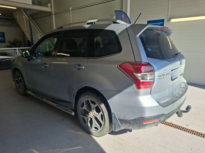 Subaru Forester 2.0 Comfort 2015 – снимка 6