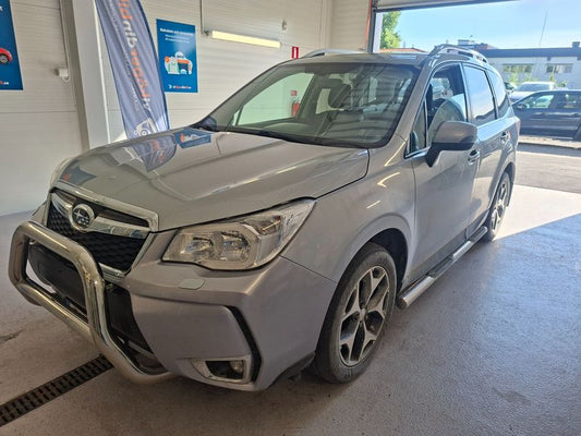 Subaru Forester 2.0 Comfort 2015 – снимка 2