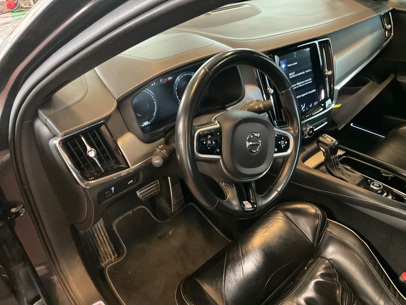 Volvo V90 2.0 T4 R-Design 2018 – снимка 24