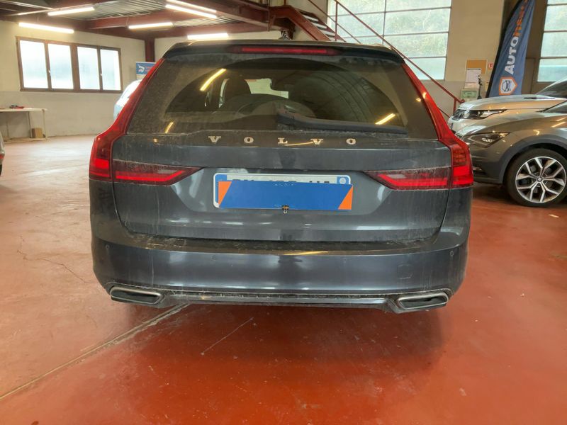 Volvo V90 2.0 T4 R-Design 2018 – снимка 7