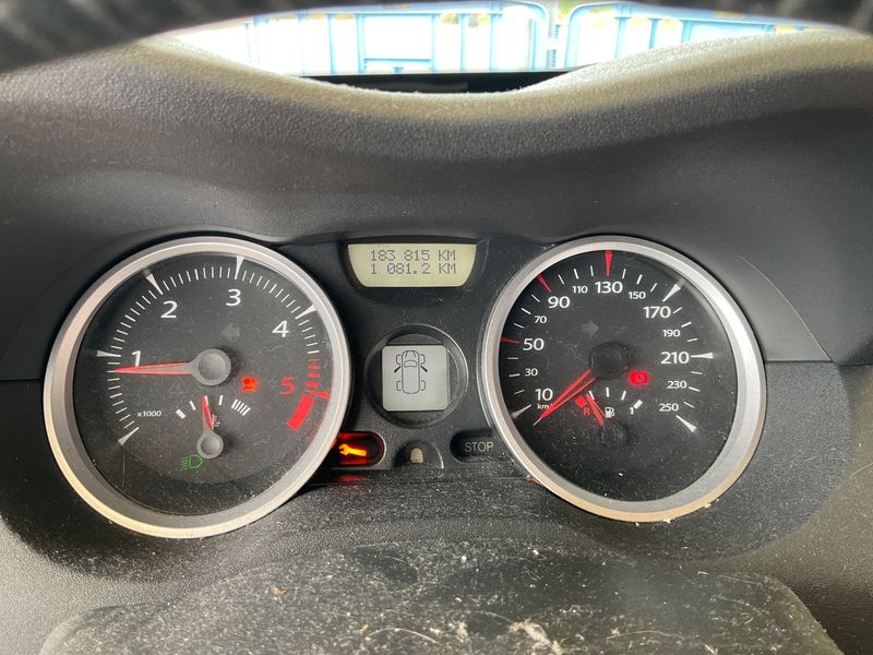Renault Megane 1.5 dCi Dynamique 2007 – снимка 4