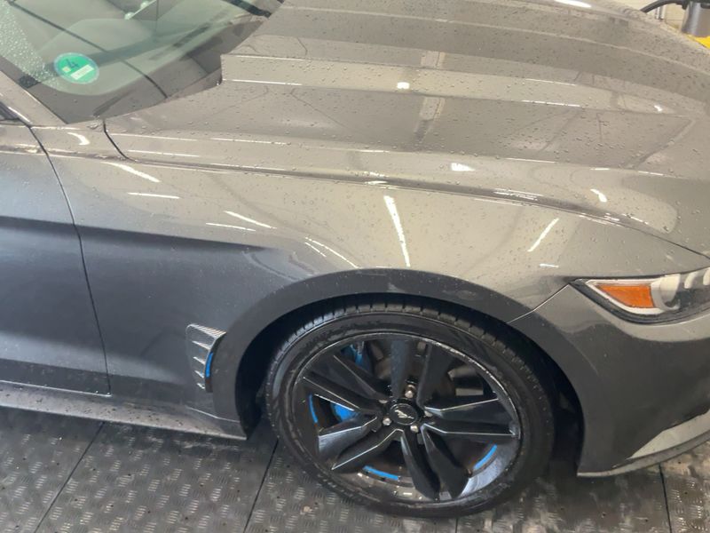 Ford Mustang 2.3 EcoBoost Basis 2017 – снимка 12