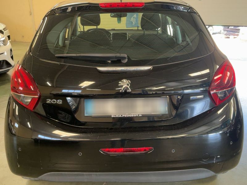 Peugeot 208 1.2 PureTech Allure 2016 – снимка 7