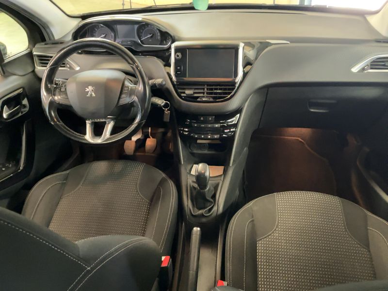 Peugeot 208 1.2 PureTech Allure 2016 – снимка 17