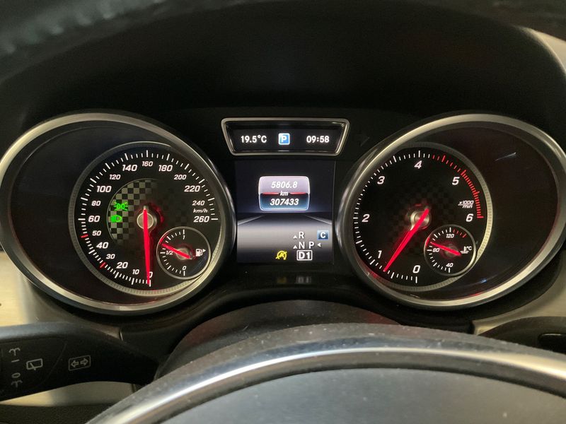 Mercedes-Benz GLE-Klasse GLE 250 d 4Matic Premium 2016 – снимка 18