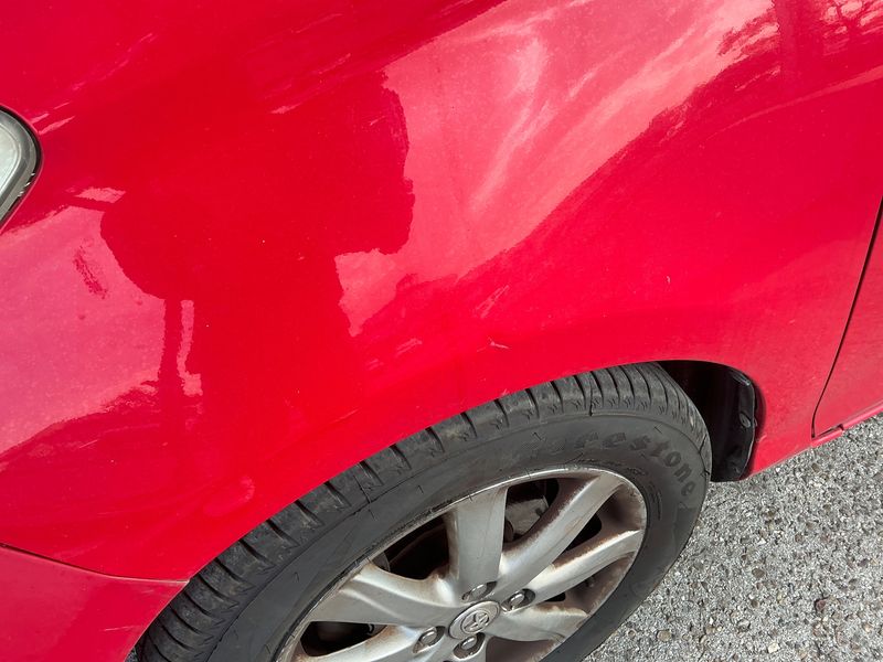 Toyota Yaris 1.0 VVT-i 2014 – снимка 32