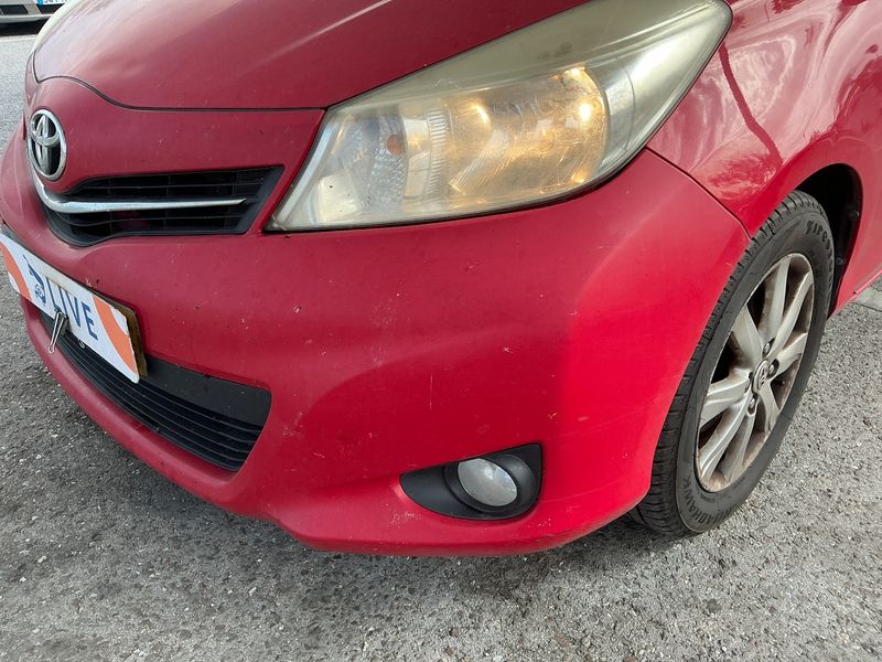 Toyota Yaris 1.0 VVT-i 2014 – снимка 53