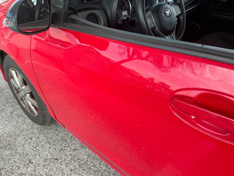 Toyota Yaris 1.0 VVT-i 2014 – снимка 28