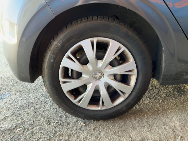 Peugeot 208 1.5 Blue-HDi Active 2019 – снимка 9