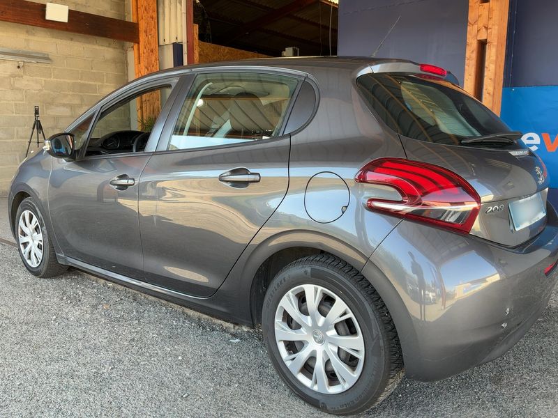 Peugeot 208 1.5 Blue-HDi Active 2019 – снимка 6