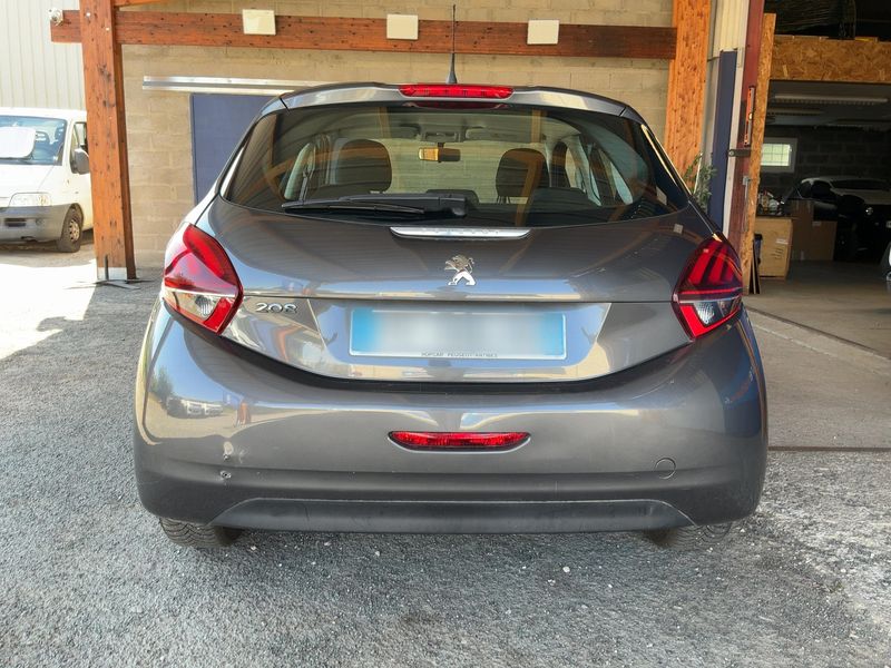 Peugeot 208 1.5 Blue-HDi Active 2019 – снимка 7