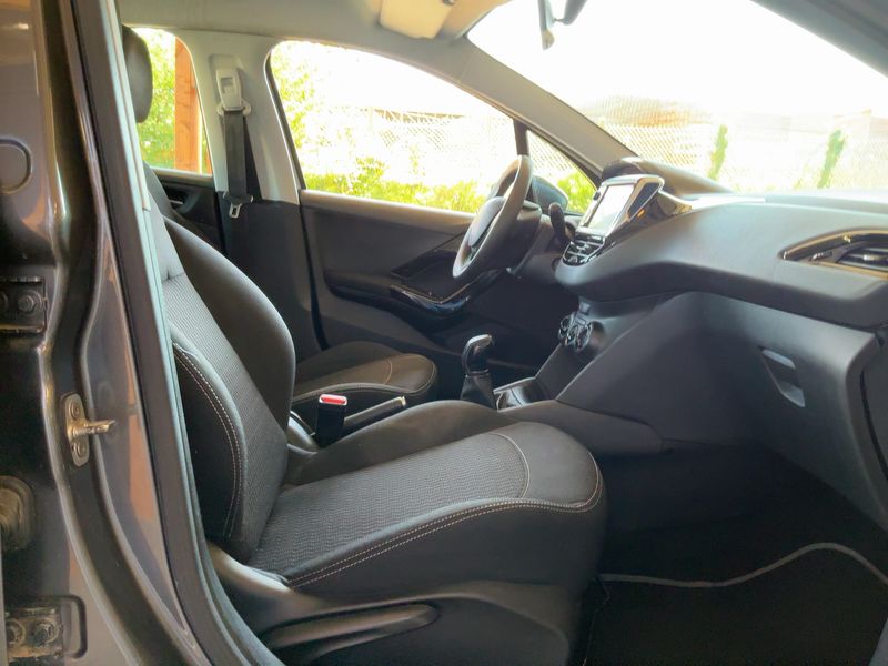 Peugeot 208 1.5 Blue-HDi Active 2019 – снимка 16