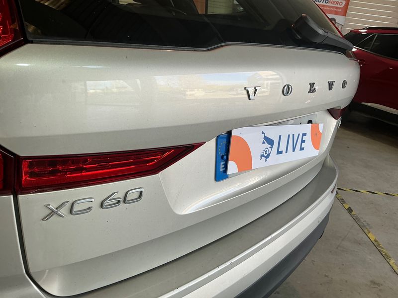 Volvo XC60 2.0 B5 Diesel Mild-Hybrid Business Plus AWD 2020 – снимка 40