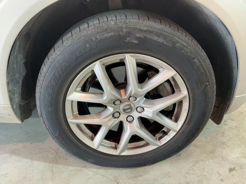 Volvo XC60 2.0 B5 Diesel Mild-Hybrid Business Plus AWD 2020 – снимка 11