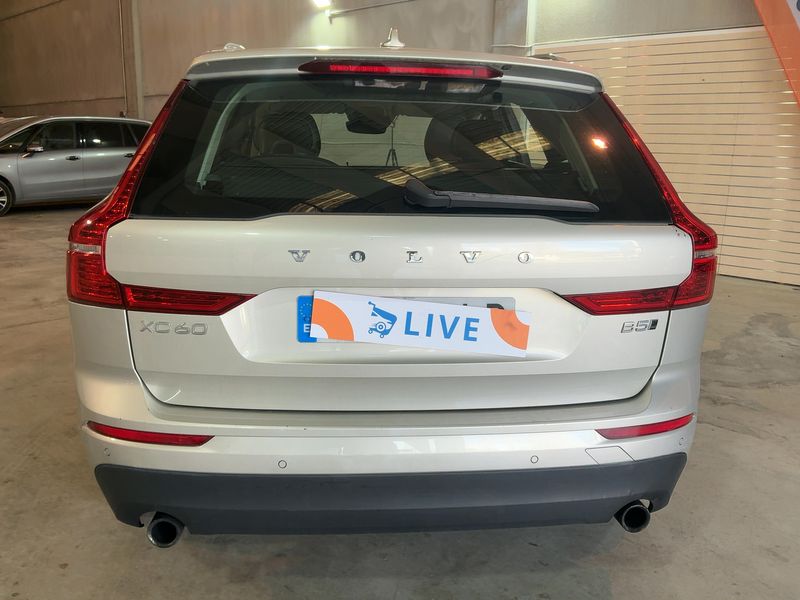 Volvo XC60 2.0 B5 Diesel Mild-Hybrid Business Plus AWD 2020 – снимка 7