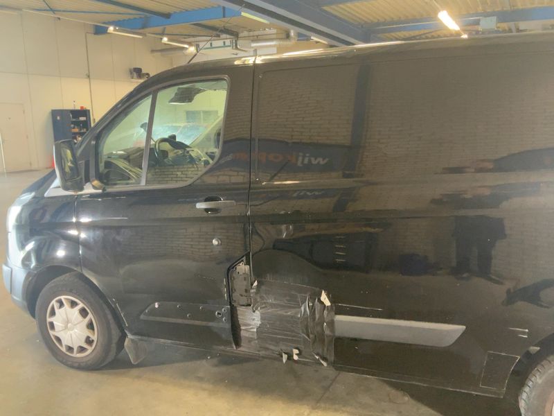 Ford Transit 2.0 TDCi 270 L1 Trend 2017 – снимка 4