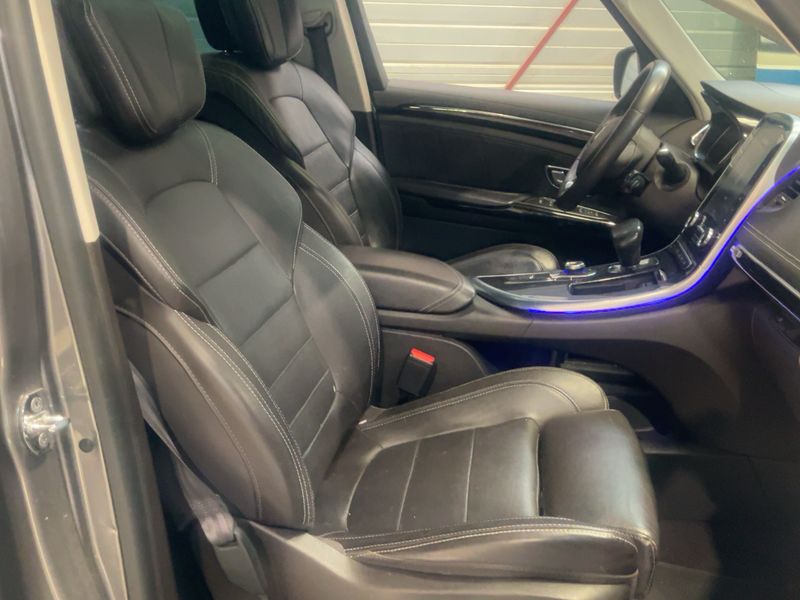 Renault Espace 1.6 dCi Energy Initiale Paris 2015 – снимка 16