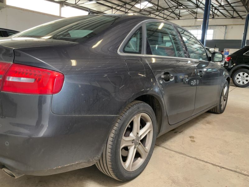 Audi A4 3.0 V6 TDI Ambition Luxe 2013 – снимка 8