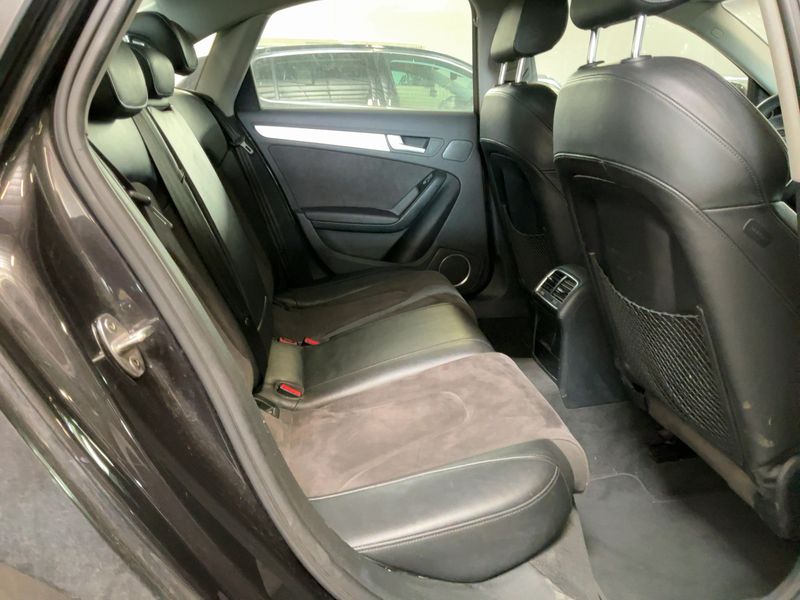 Audi A4 3.0 V6 TDI Ambition Luxe 2013 – снимка 19