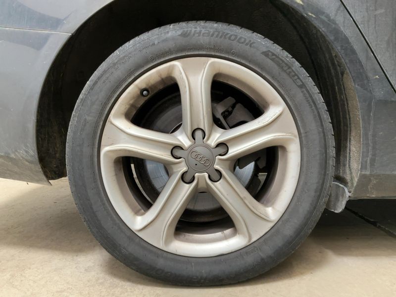 Audi A4 3.0 V6 TDI Ambition Luxe 2013 – снимка 9