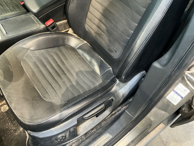 Volkswagen Passat 1.4 TSI Highline BlueMotion Tech 2012 – снимка 37